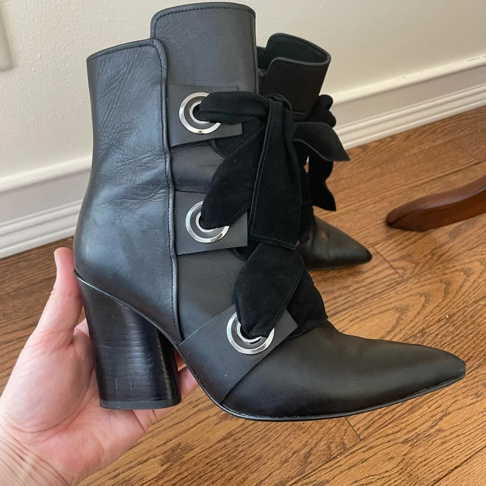 Donald J Pliner Witchy Whimsygoth Wednesday Addams Pointed Toe Victorian Boots